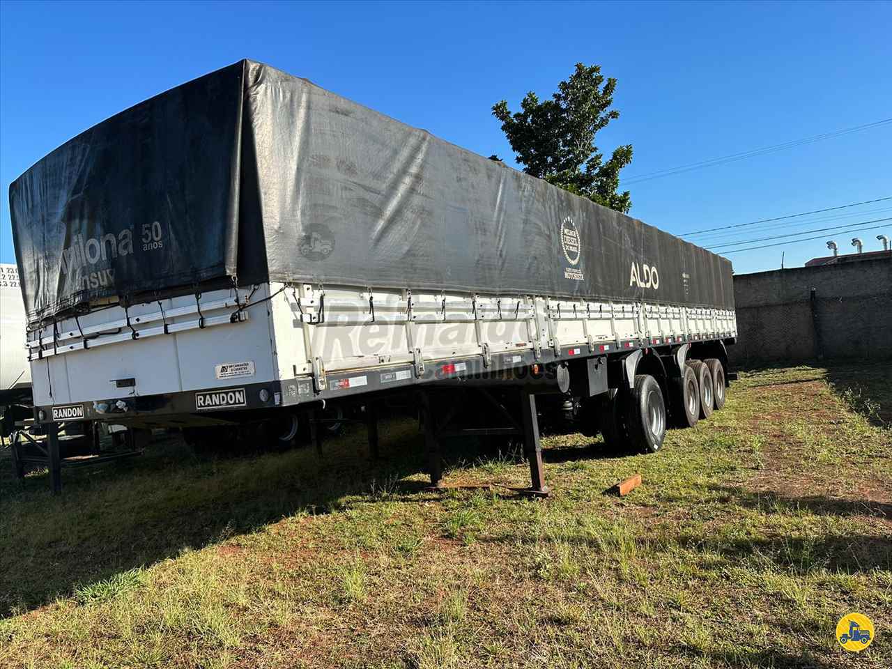 CARRETA SEMI-REBOQUE GRANELEIRO Reinaldo Caminhões ARARAQUARA SÃO PAULO SP